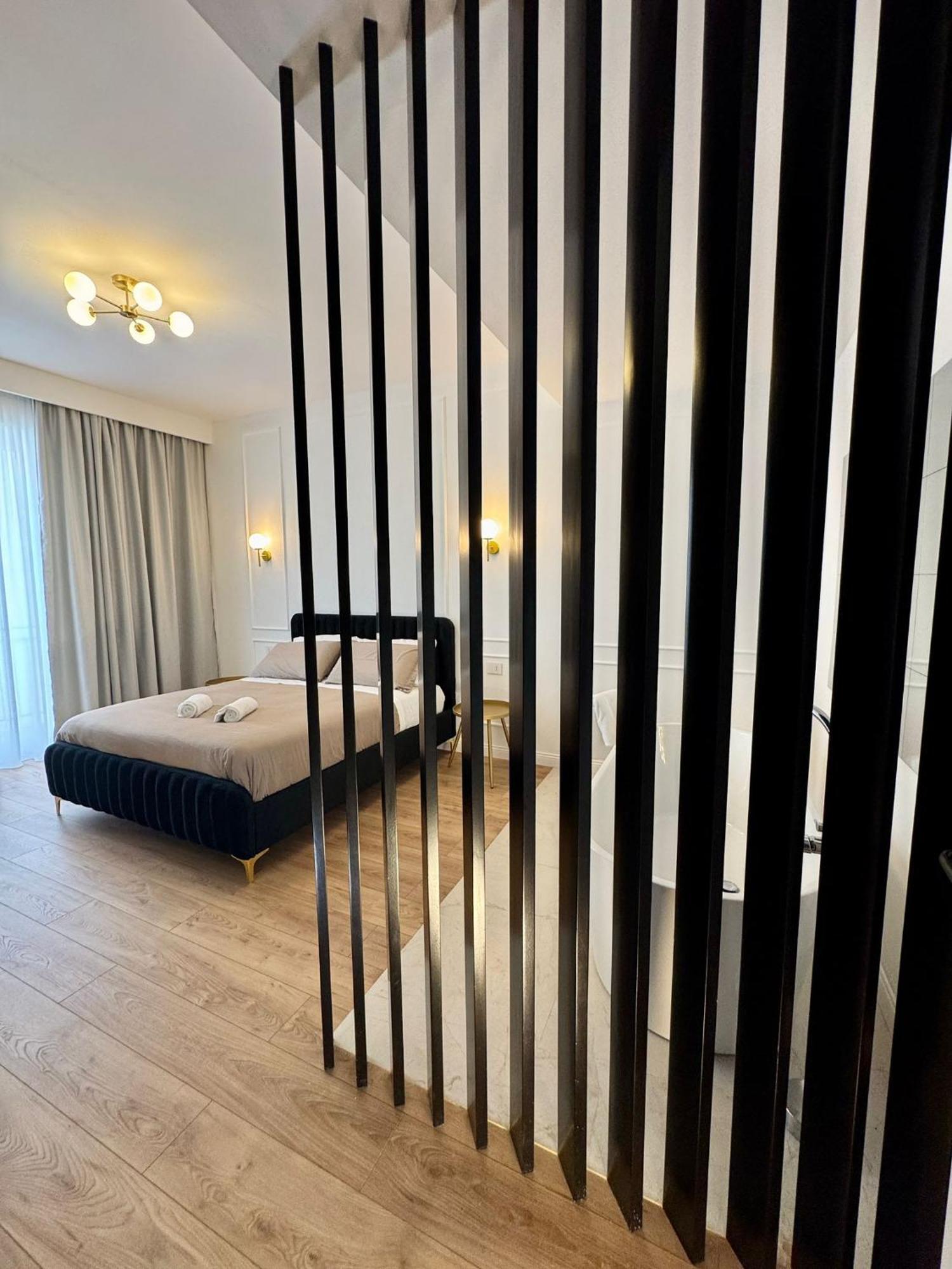 Politeama'S Home - Luxury Apartment Palermo Exterior photo